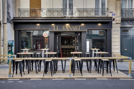 Devanture + terrasse